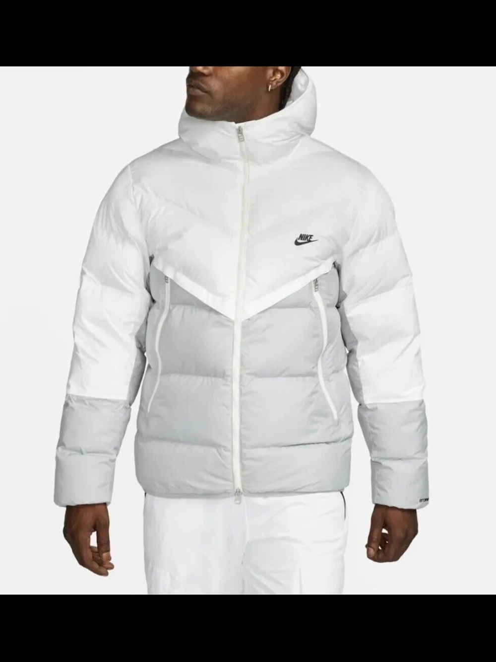 Nike Men's White and Light Gray Colorblock Puffer Jacket small stains